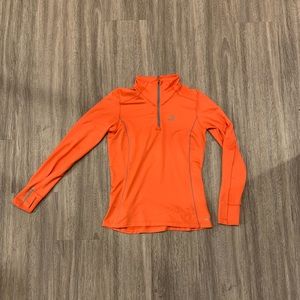 Salomon woman’s XS base layer half zip sweater